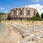 Ξενοδοχείο Royal Bay & Aqua Park