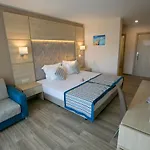 Royal Bay & Aqua Park Ξενοδοχείο 4*
