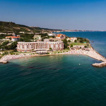 Royal Bay Otel
