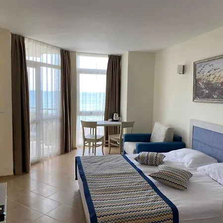 Royal Bay & Aqua Park