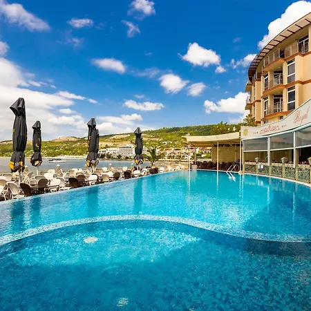 Royal Bay Otel Balçık