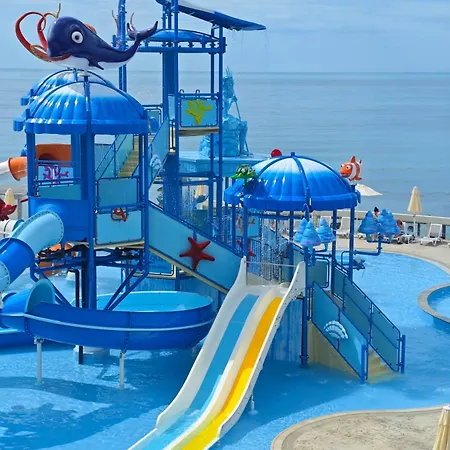 Ξενοδοχείο Royal Bay & Aqua Park