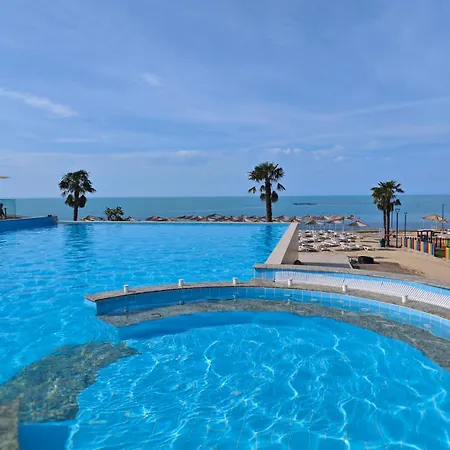 Royal Bay & Aqua Park Ξενοδοχείο Μπαλτσίκ