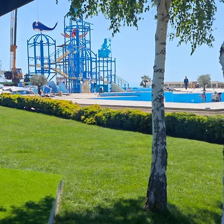 Royal Bay & Aqua Park 4* Μπαλτσίκ