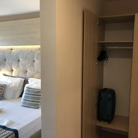 Royal Bay & Aqua Park 4* Μπαλτσίκ