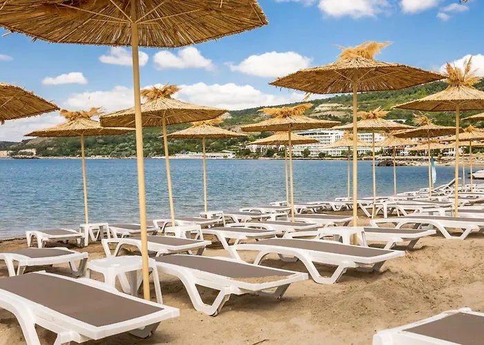 Royal Bay & Aqua Park Hotel 4*